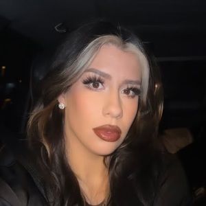 Meet your Posher, Renée